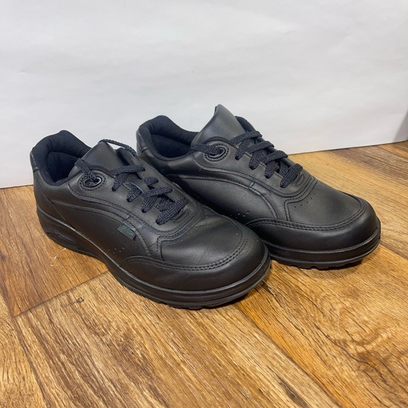 Brooks | Shoes | New Balance Postal 